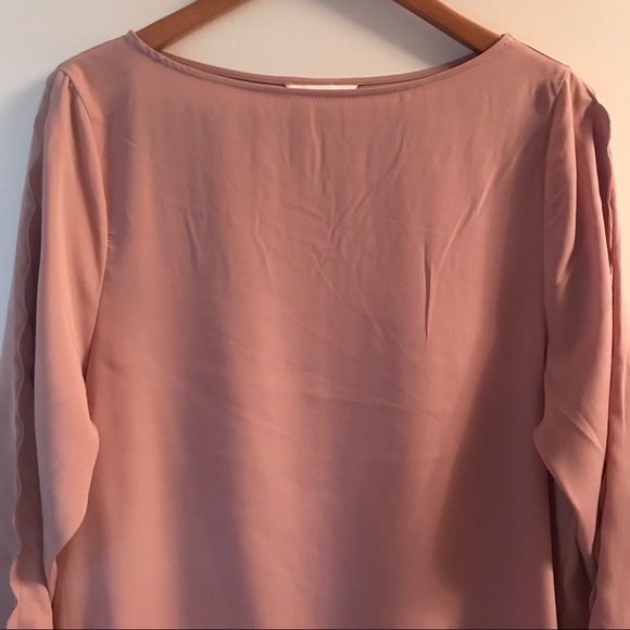 Scalloped Sleeve Dress NWOT - Picture 5 of 6